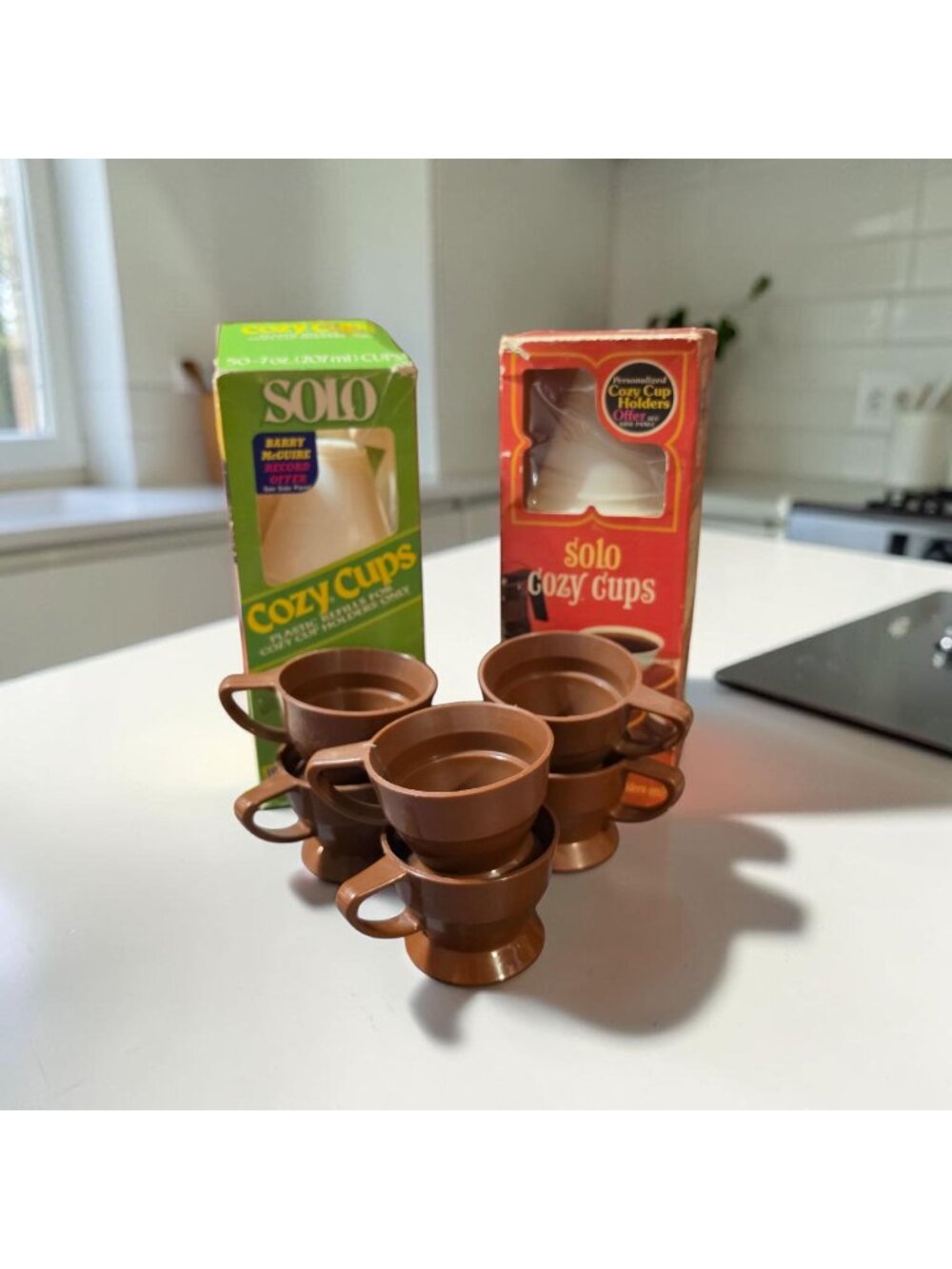 Vintage Solo Cozy Cups  6 Brown Zarf Holders - 50 SEALED 7oz Refills NOS 1970s